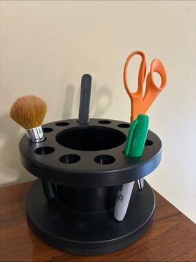 Plastic Tool/Scissor/Brush Rack Turntable